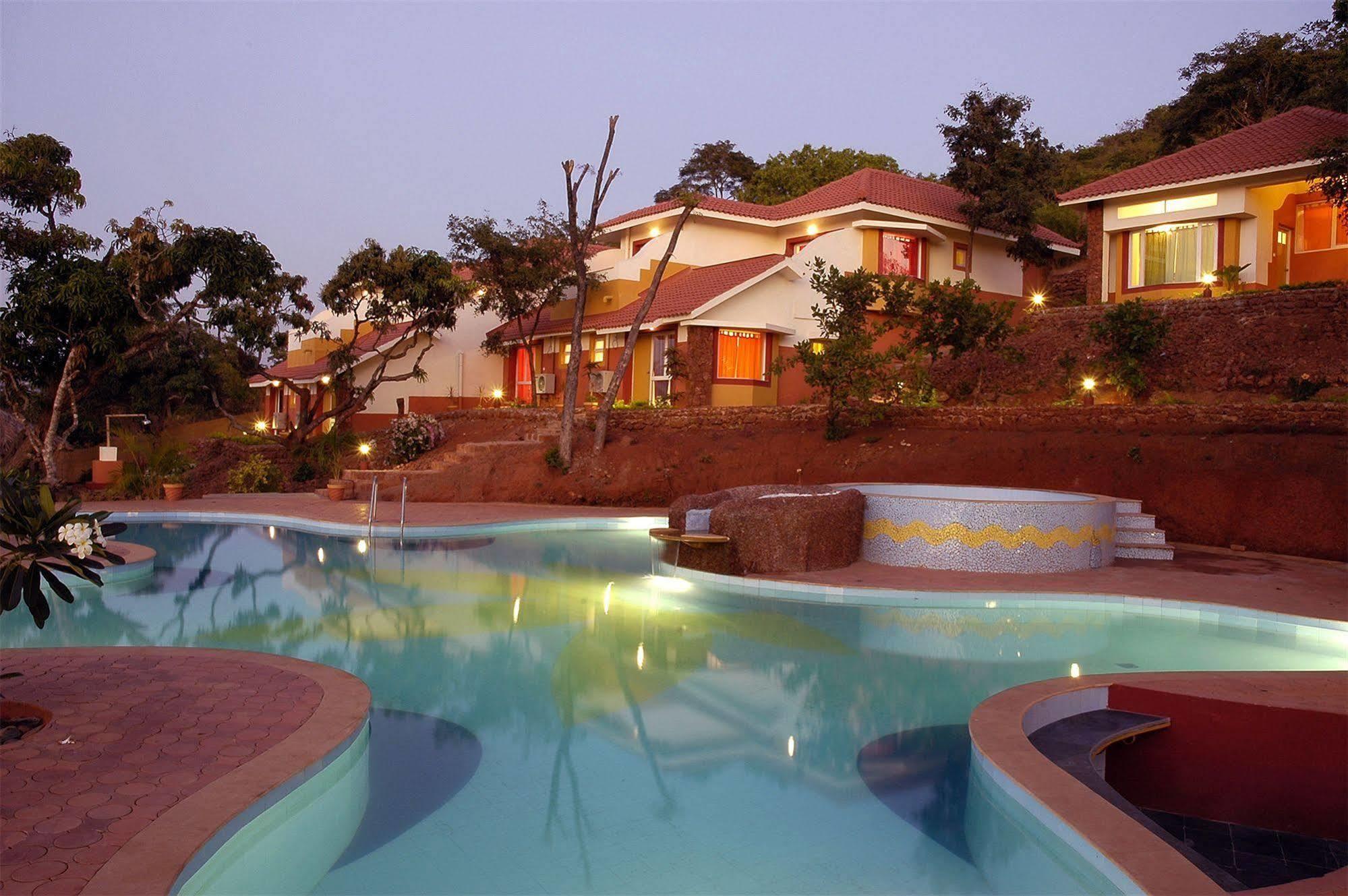 Nirvana Hermitage Anjuna Exterior foto