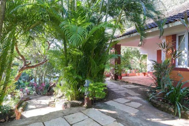 Nirvana Hermitage Anjuna Exterior foto